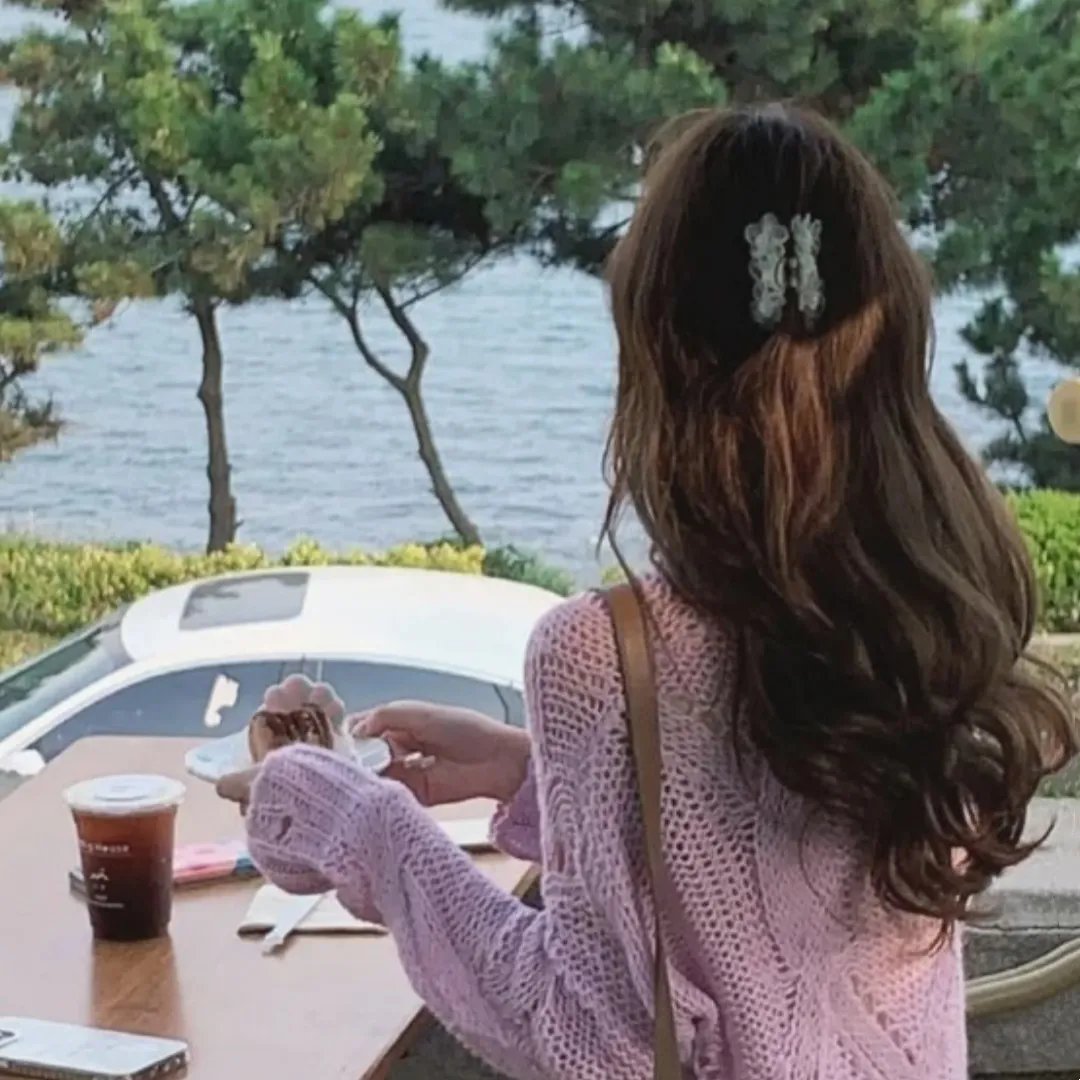 北极百货的秋乃小姐